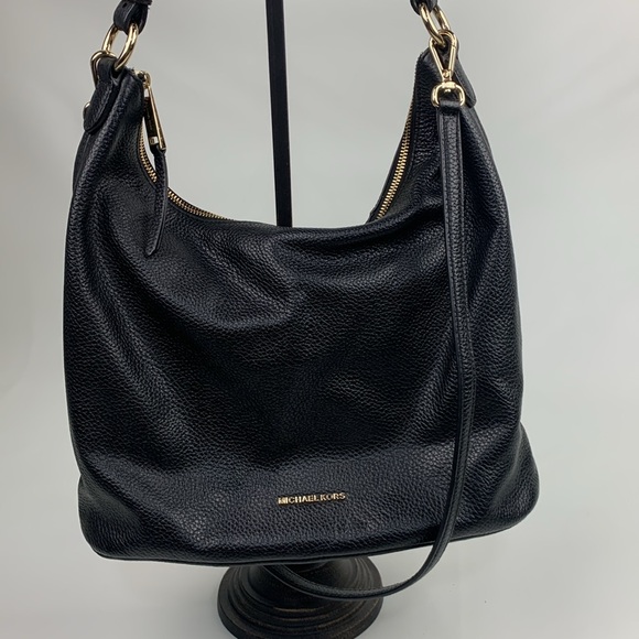 Michael Kors MK Black pebbled Leather & gold Shoulder Crossbody hobo Bag logo - Picture 1 of 16